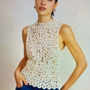Commense Floral Crochet Hollow Out Sweater Vest - size small